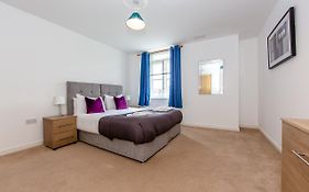 Colchester Abbey Field Serviced Apartments By Pll